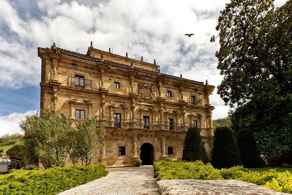 Abba Palacio De Sonanes Hotel Villacarriedo Exterior foto