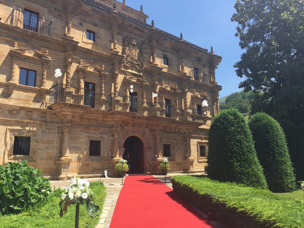 Abba Palacio De Sonanes Hotel Villacarriedo Exterior foto